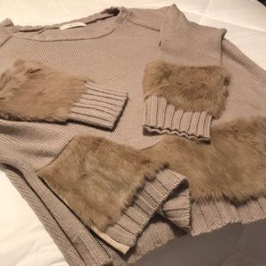 Cashmere tunic style sweater with fur embellished cuffs abs bottom front